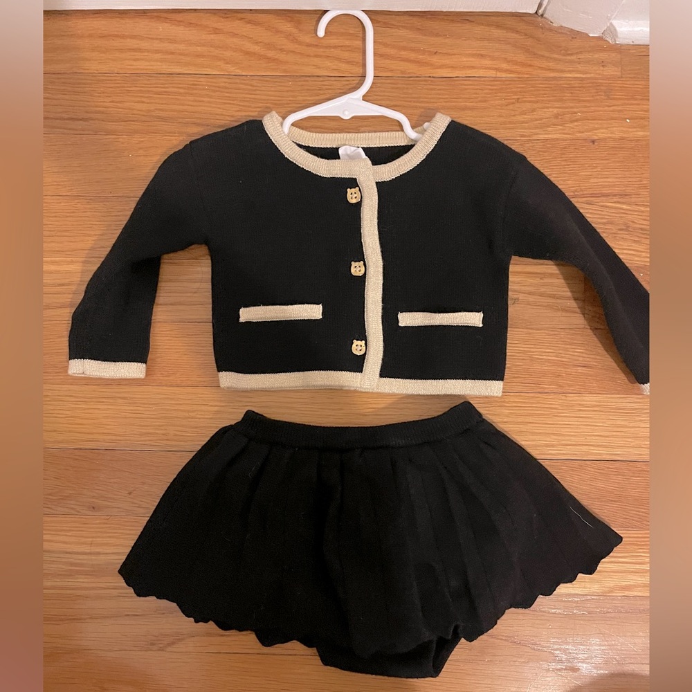 Baby gap two piece sweater & skirt set